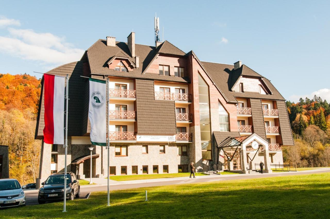 Centrum Promocji Lesnictwa W Mucznem Lutowiska Exteriér fotografie