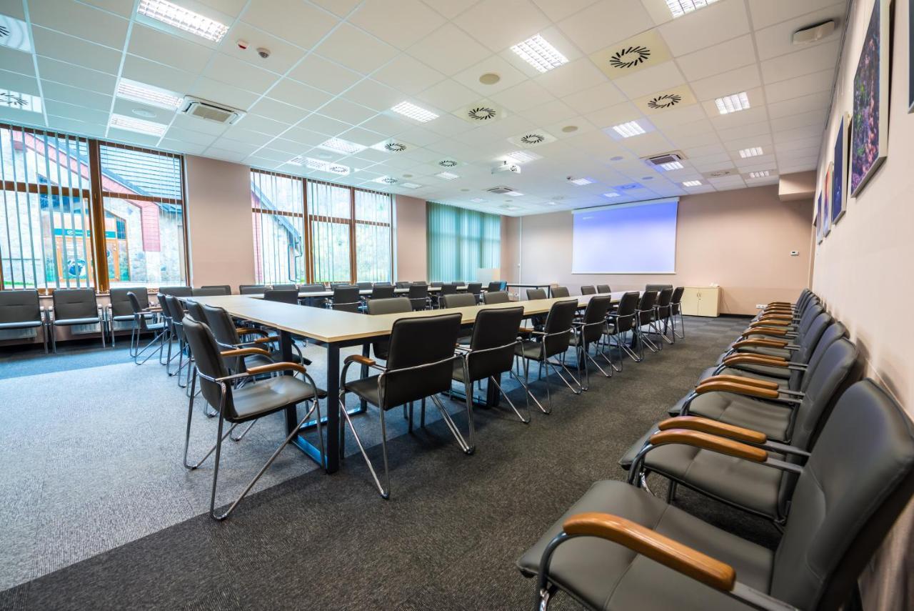 Centrum Promocji Lesnictwa W Mucznem Lutowiska Exteriér fotografie