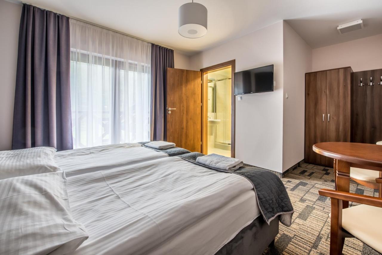 Centrum Promocji Lesnictwa W Mucznem Lutowiska Exteriér fotografie
